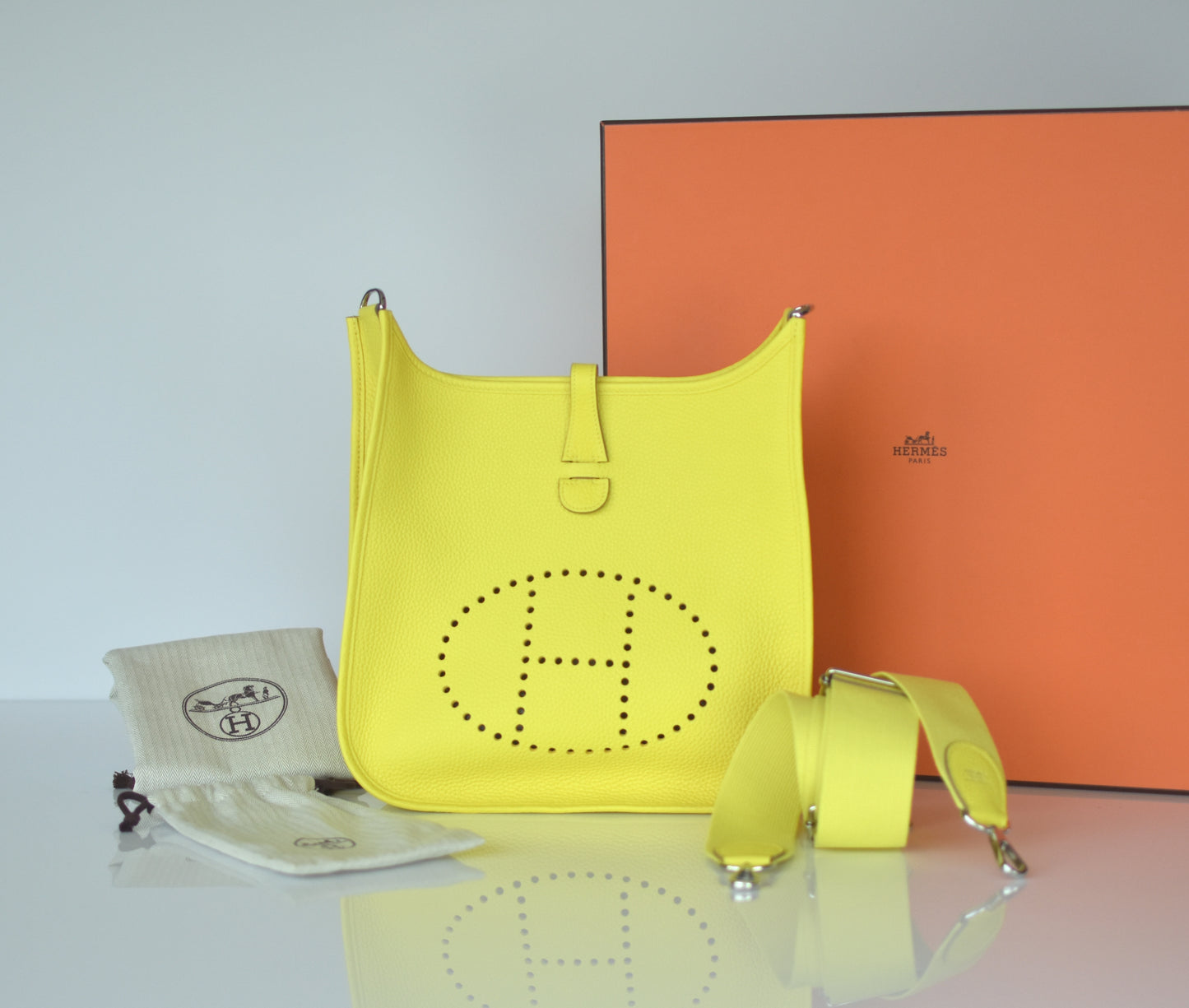 Hermès Evelyne 29 III Lime/Yellow Y stamp/2020