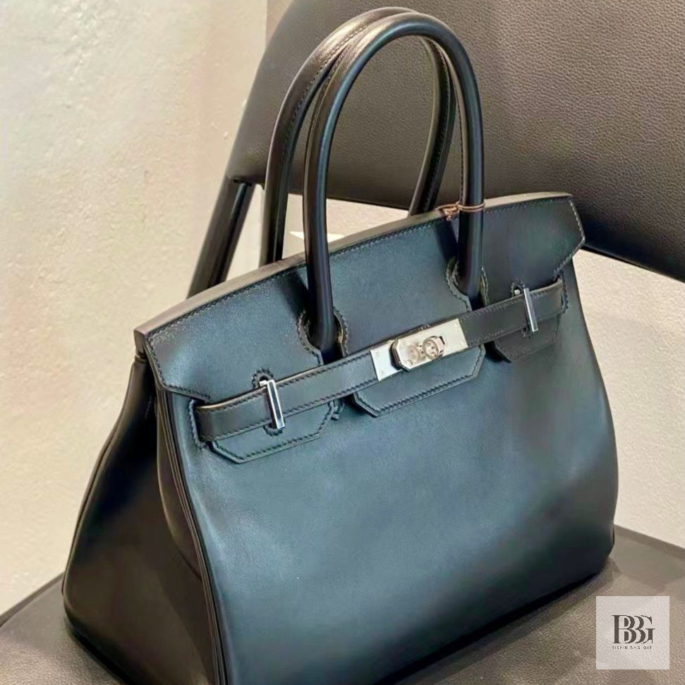 Excellent Pre-loved Birkin 30 black tadelakt with palladium hardware (2014)