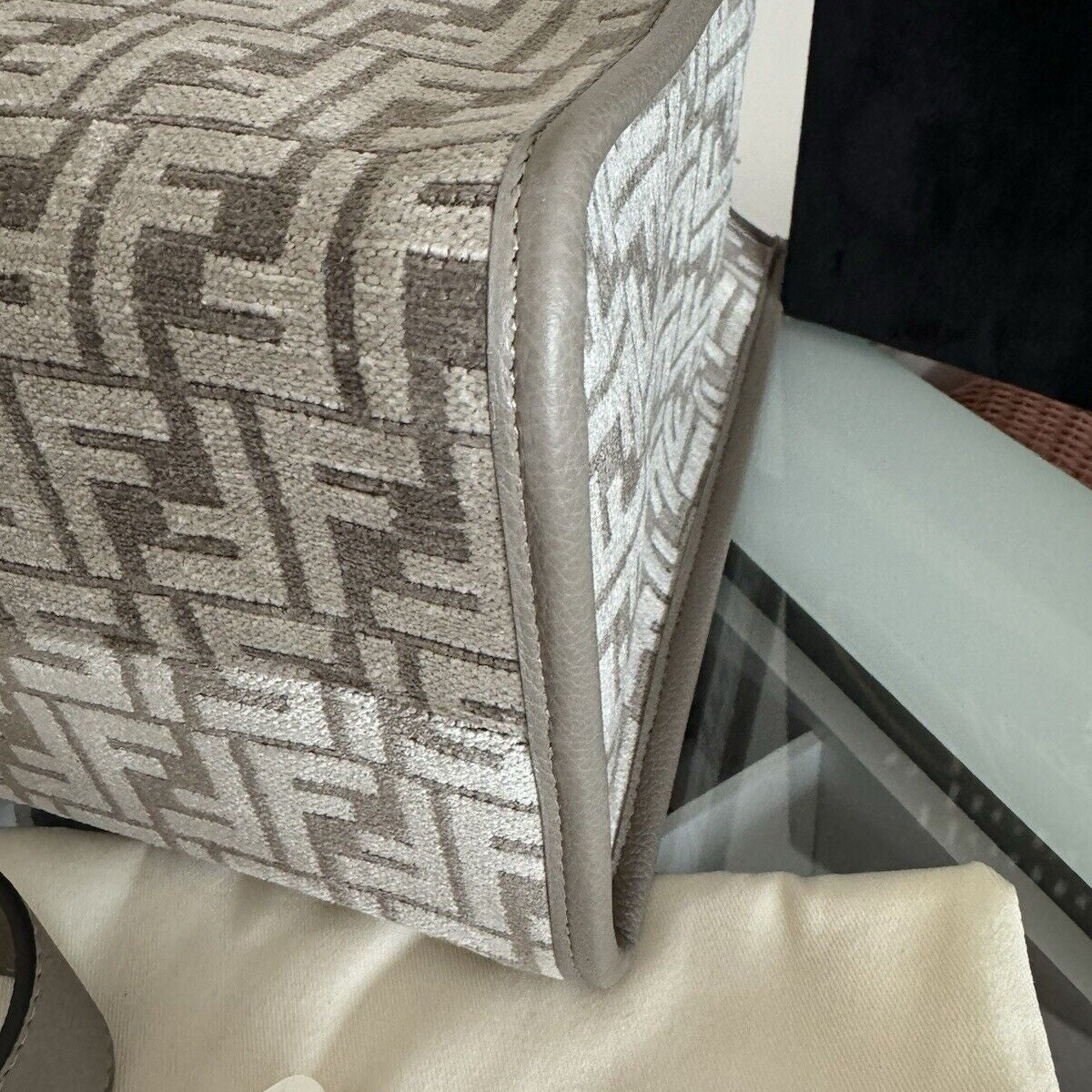 Fendi  Sunshine Medium 2Way Tote Shoulder Bag Leather Chenille Greige