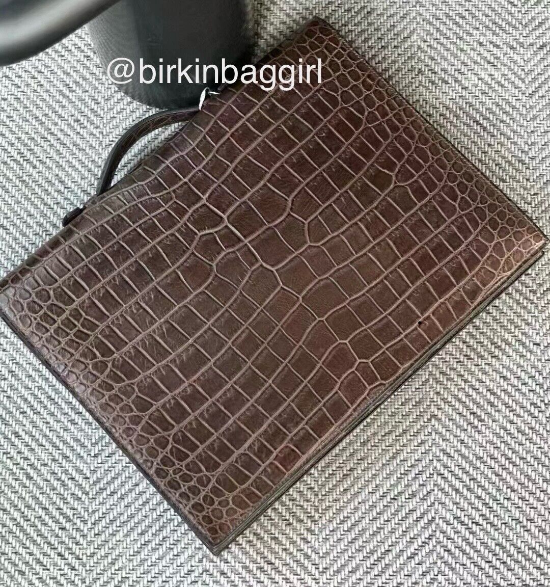 Hermès Sac A Depeche Porosus Crocodile Briefcase 38cm