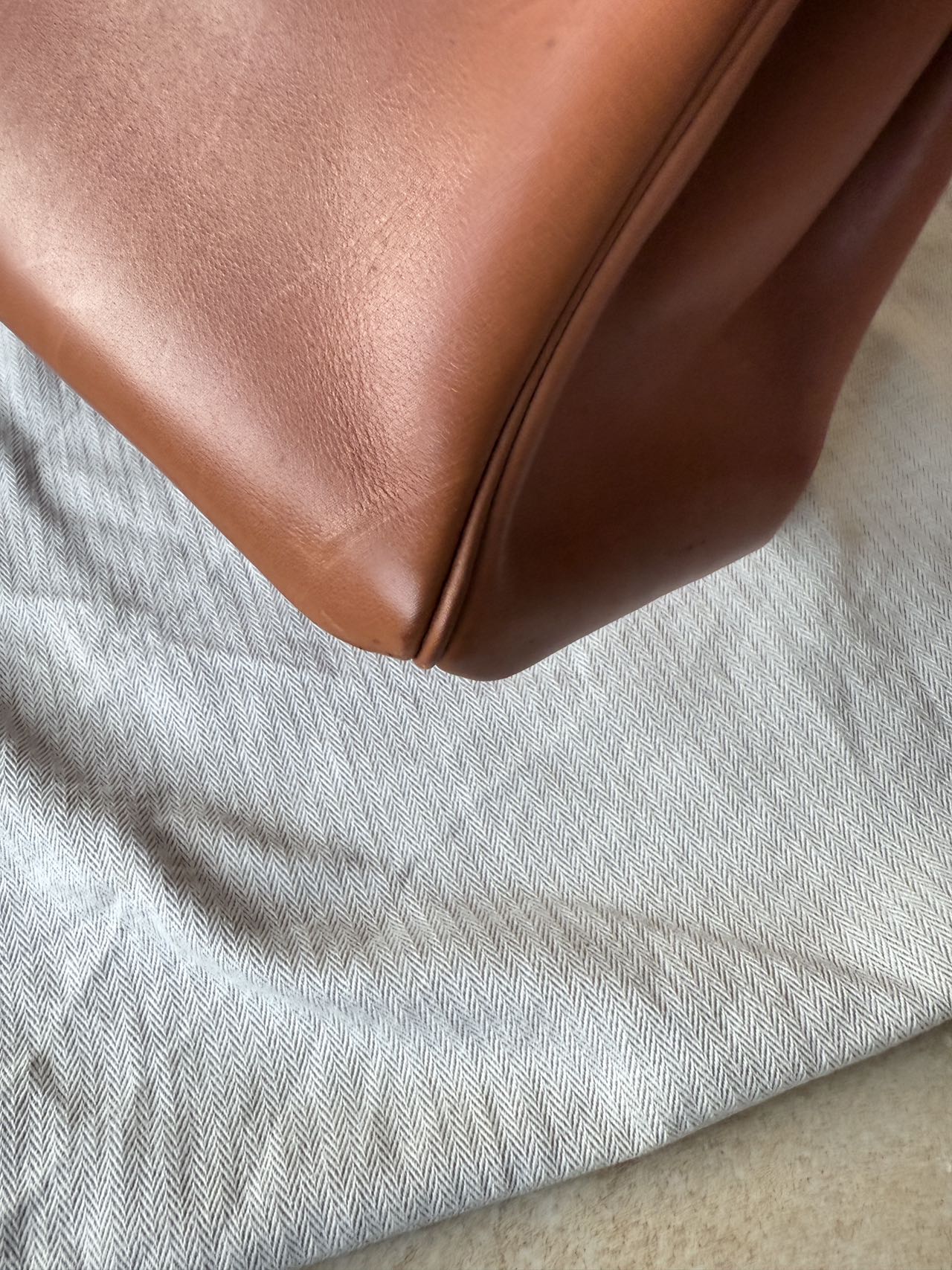 Birkin 35 Smooth Fauve Barenia Palladium Hardware