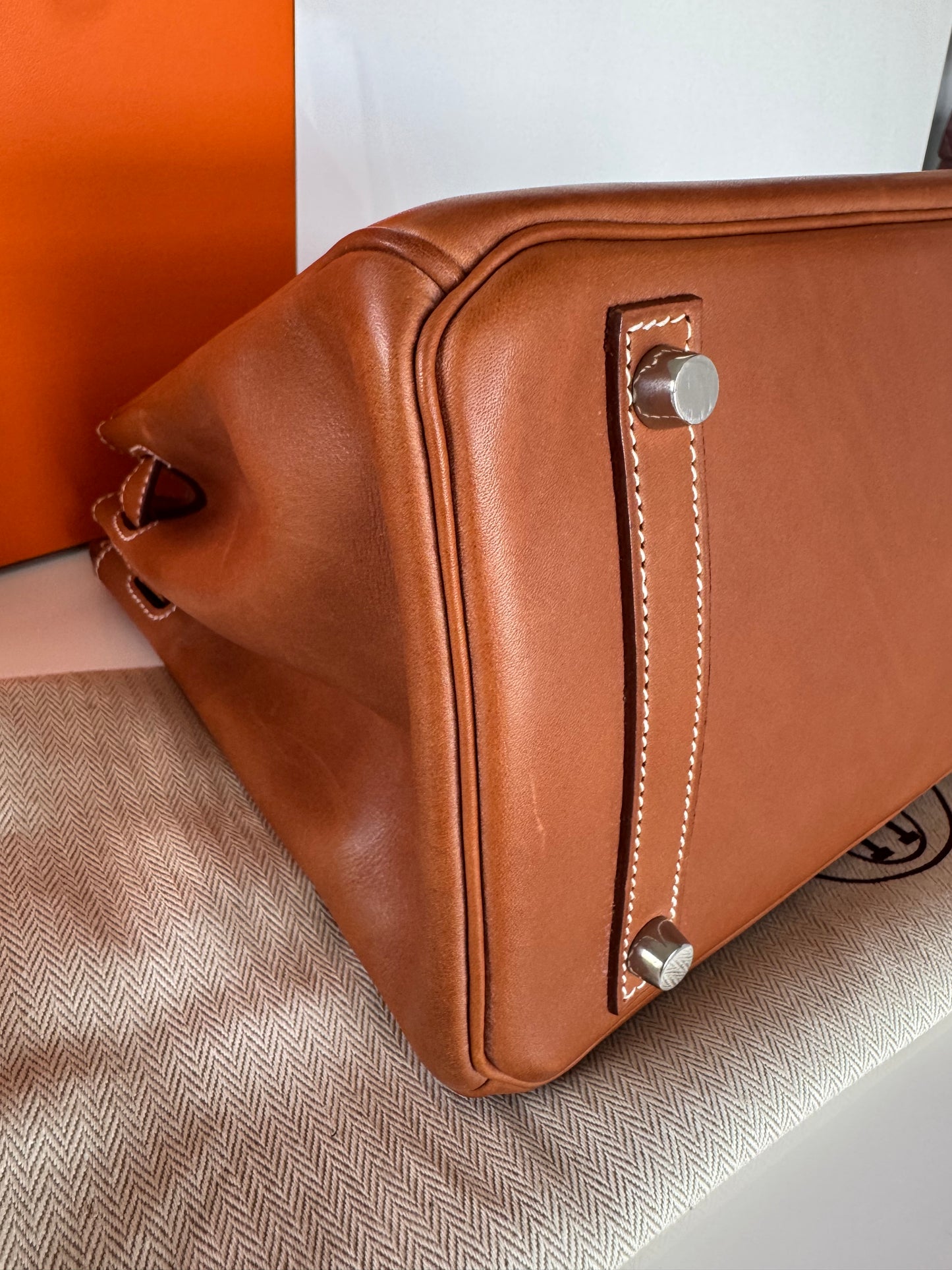 Birkin 30 Smooth Barenia Fauve Palladium Hardware