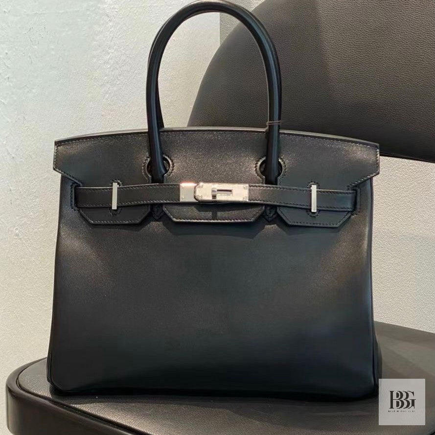 Excellent Pre-loved Birkin 30 black tadelakt with palladium hardware (2014)